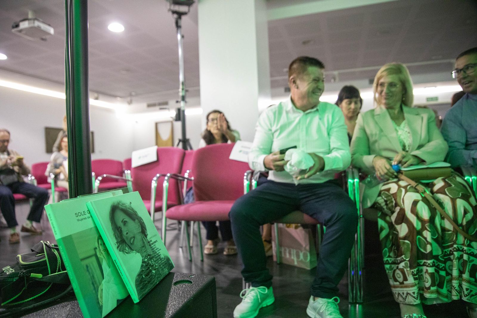 Sole Giménez charla y recital en Fundación Unicaja de Almería