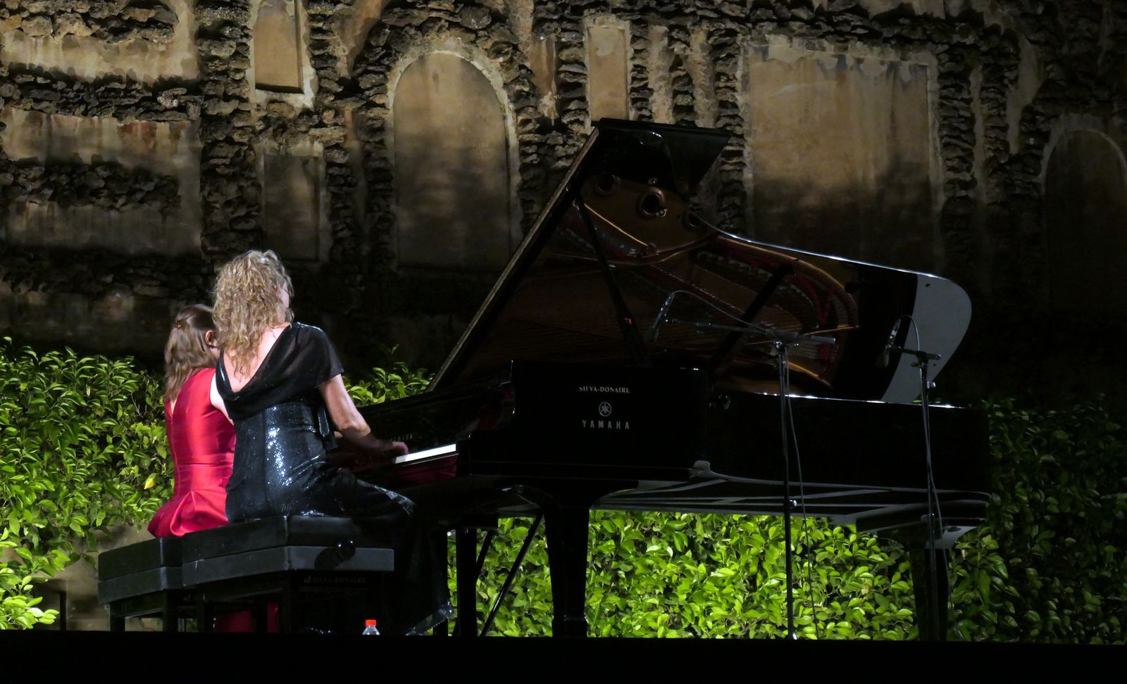 Cristina Lucio-Villegas y Laura Sánchez, el Dúo Scarbó en el Alcázar