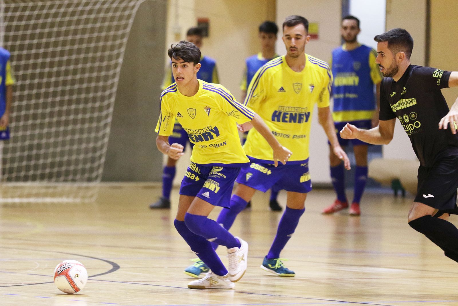 Acción de ataque del cuadro amarillo.