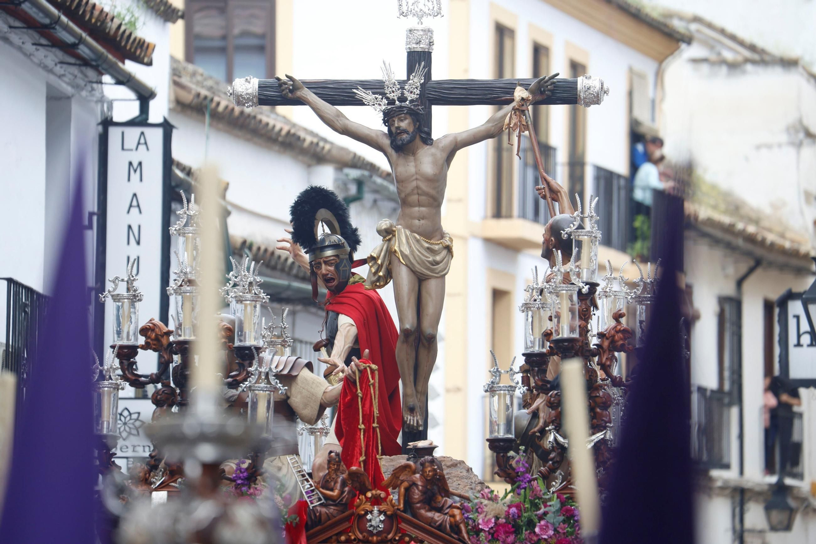 La procesión de la Agonía en este Martes Santo de Córdoba, en imágenes