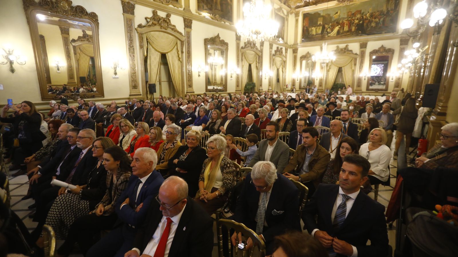 Asistentes a la entrega de los premios.