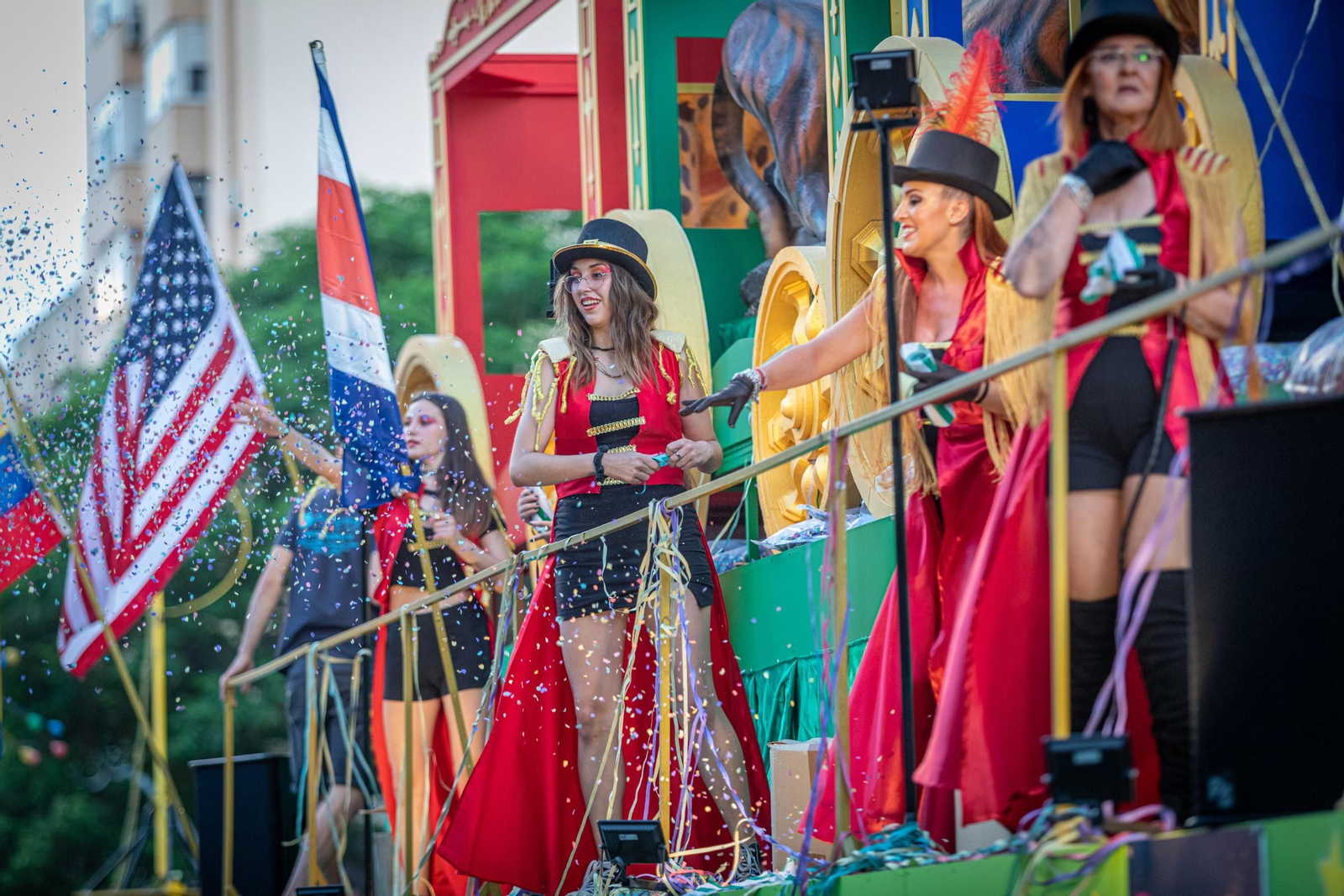 La cabalgata del Carnaval de Cádiz 2022, en imágenes