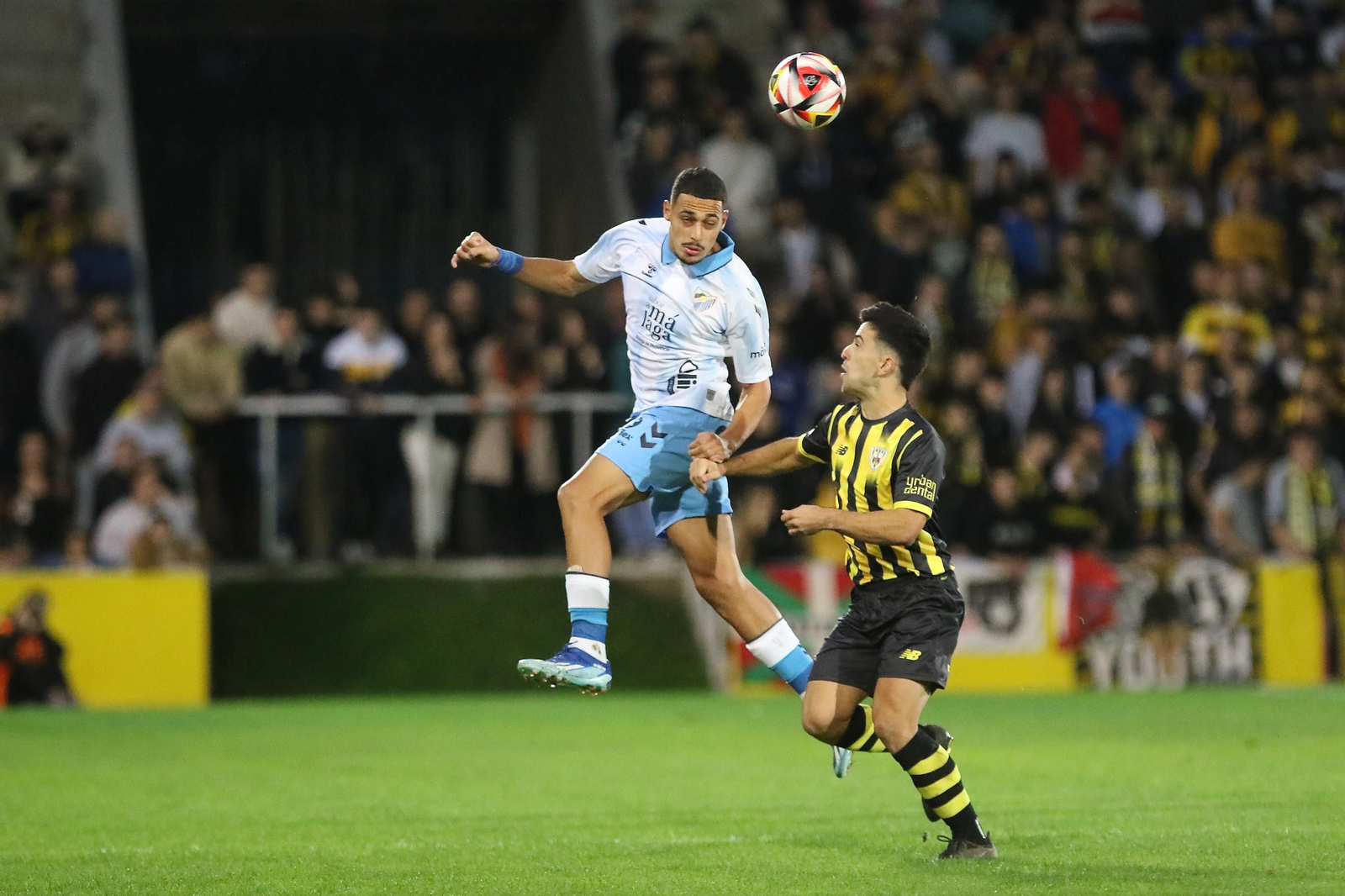 El Barakaldo-Málaga CF, en fotos