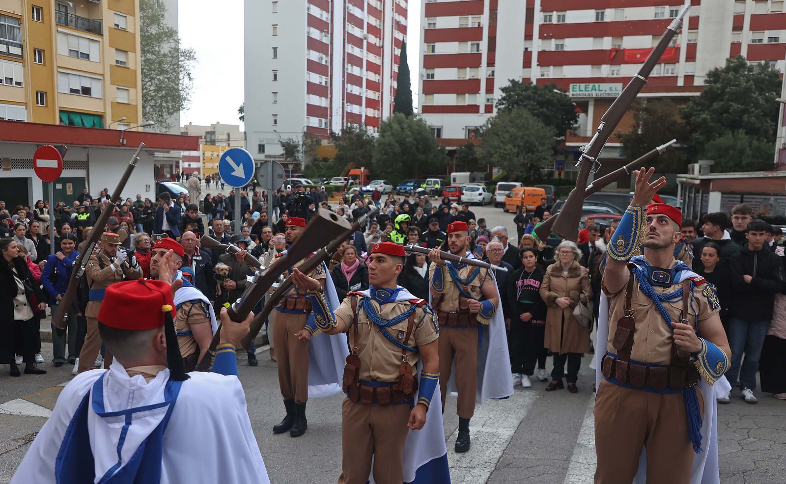 Fotos del Miércoles Santo en Algeciras: Ecce Homo y Buena Muerte