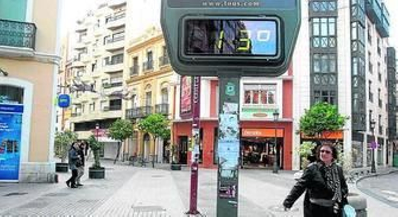 En torno a las 14:30, los termómetros marcaban 13 grados.