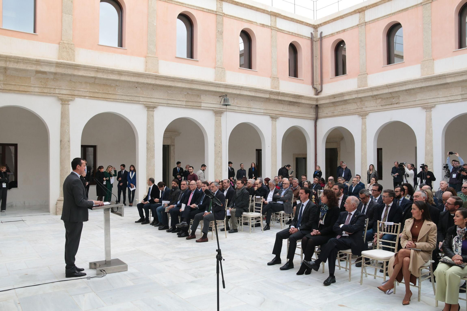 Así luce el interior del Hospital Provincial ya rehabilitado