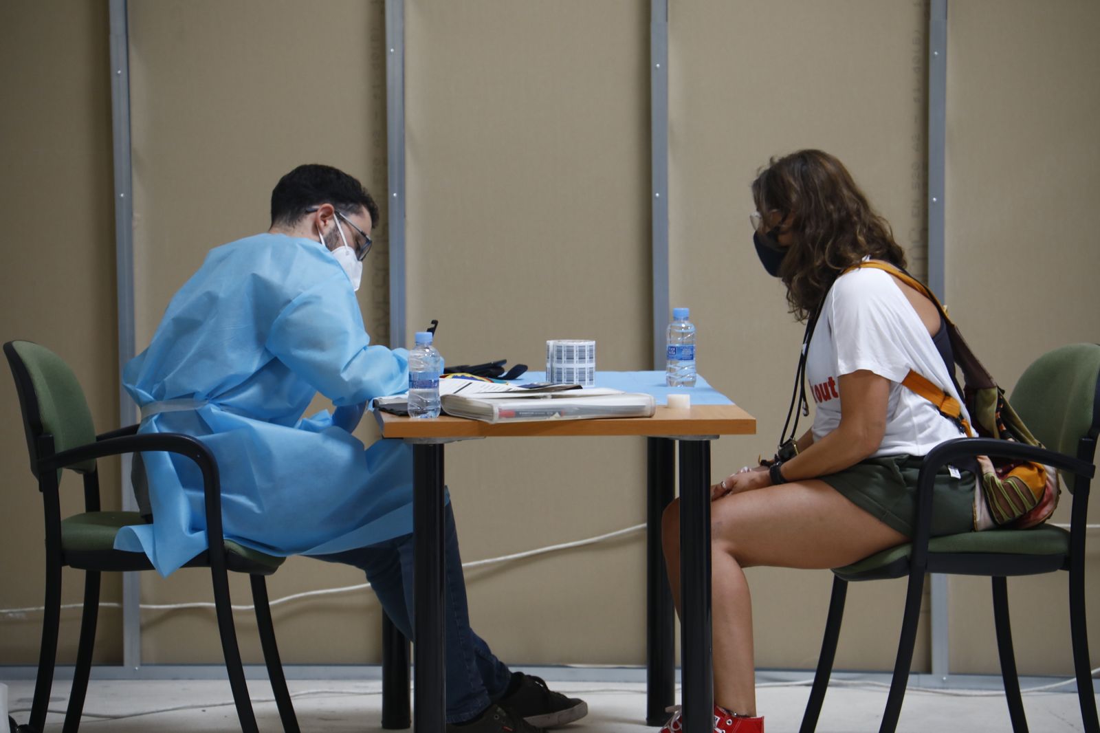 La campaña de donación de sangre en el centro comercial El Arcángel, en imágenes