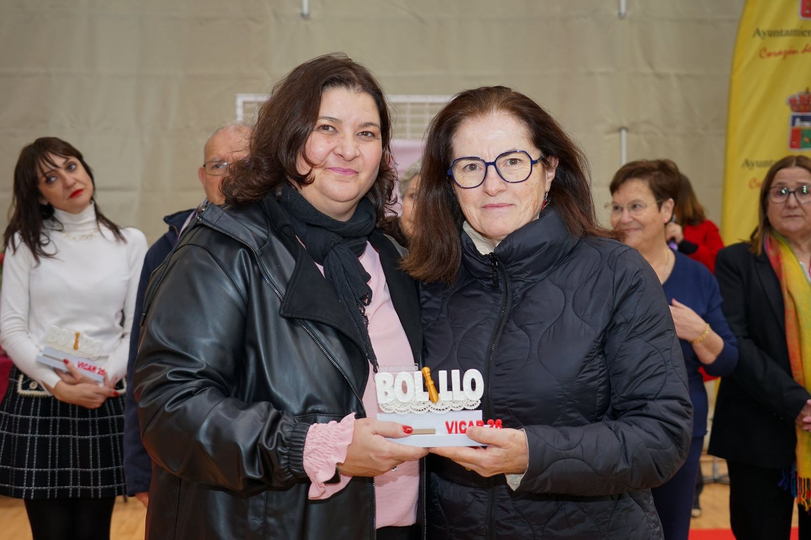 Encajeras de toda la provincia vuelven a convertir a Vícar en la capital de la artesanía y la tradición