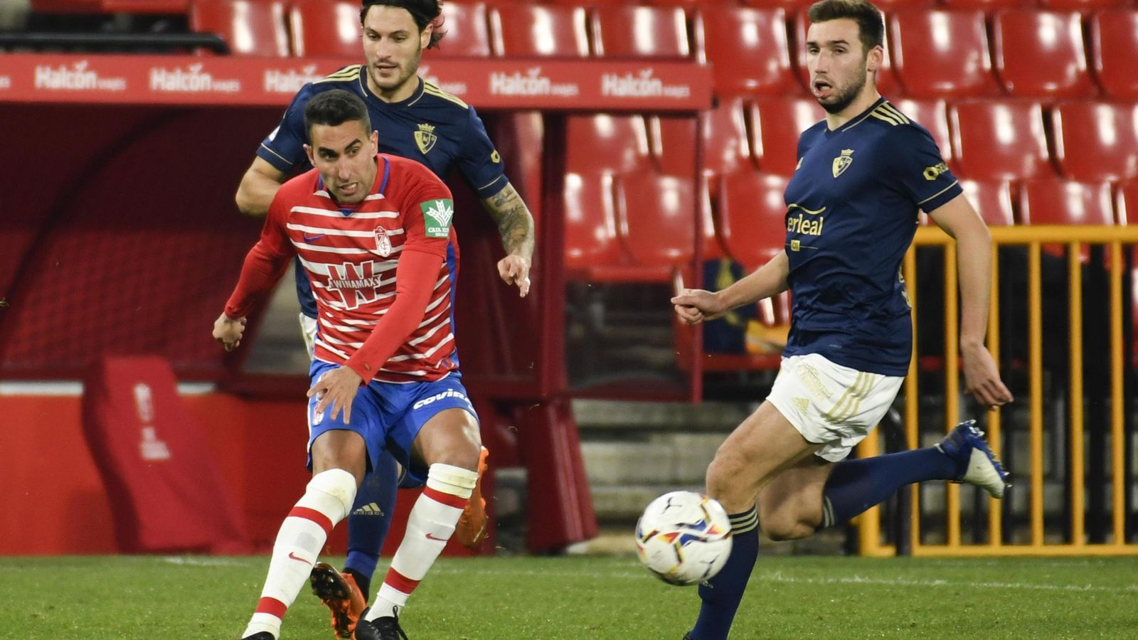 Montoro volvió a ser la brújula de los rojiblancos ante Osasuna.