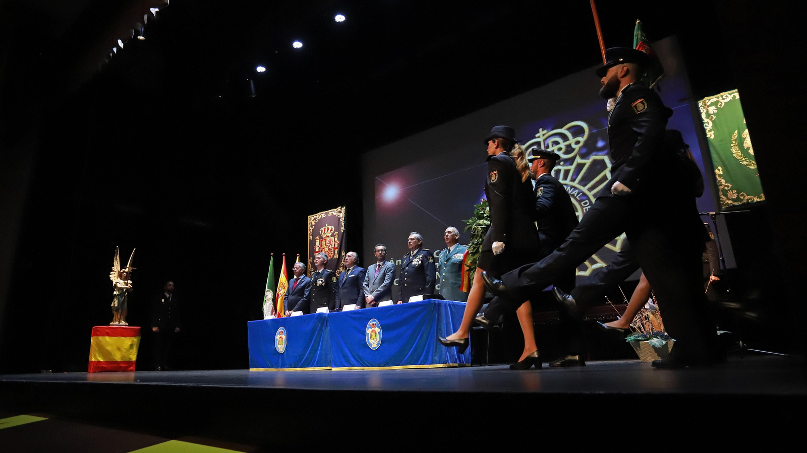 Las mejores fotos del Día de la Policía Nacional en la comarca
