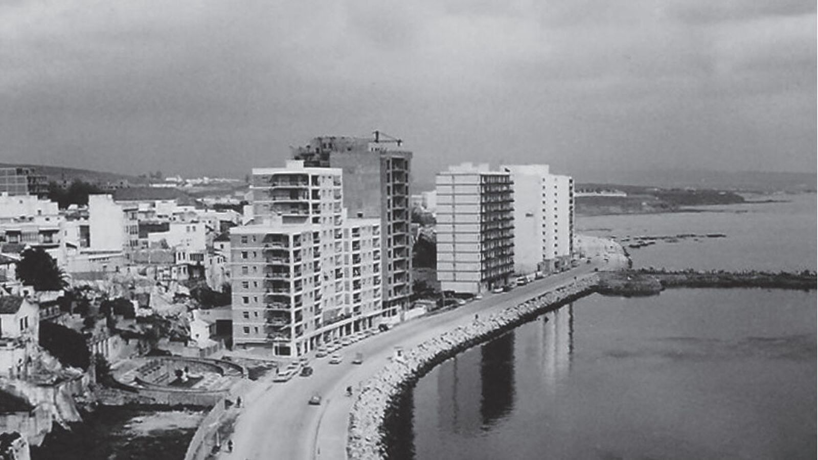 El Paseo Marítimo (1965).