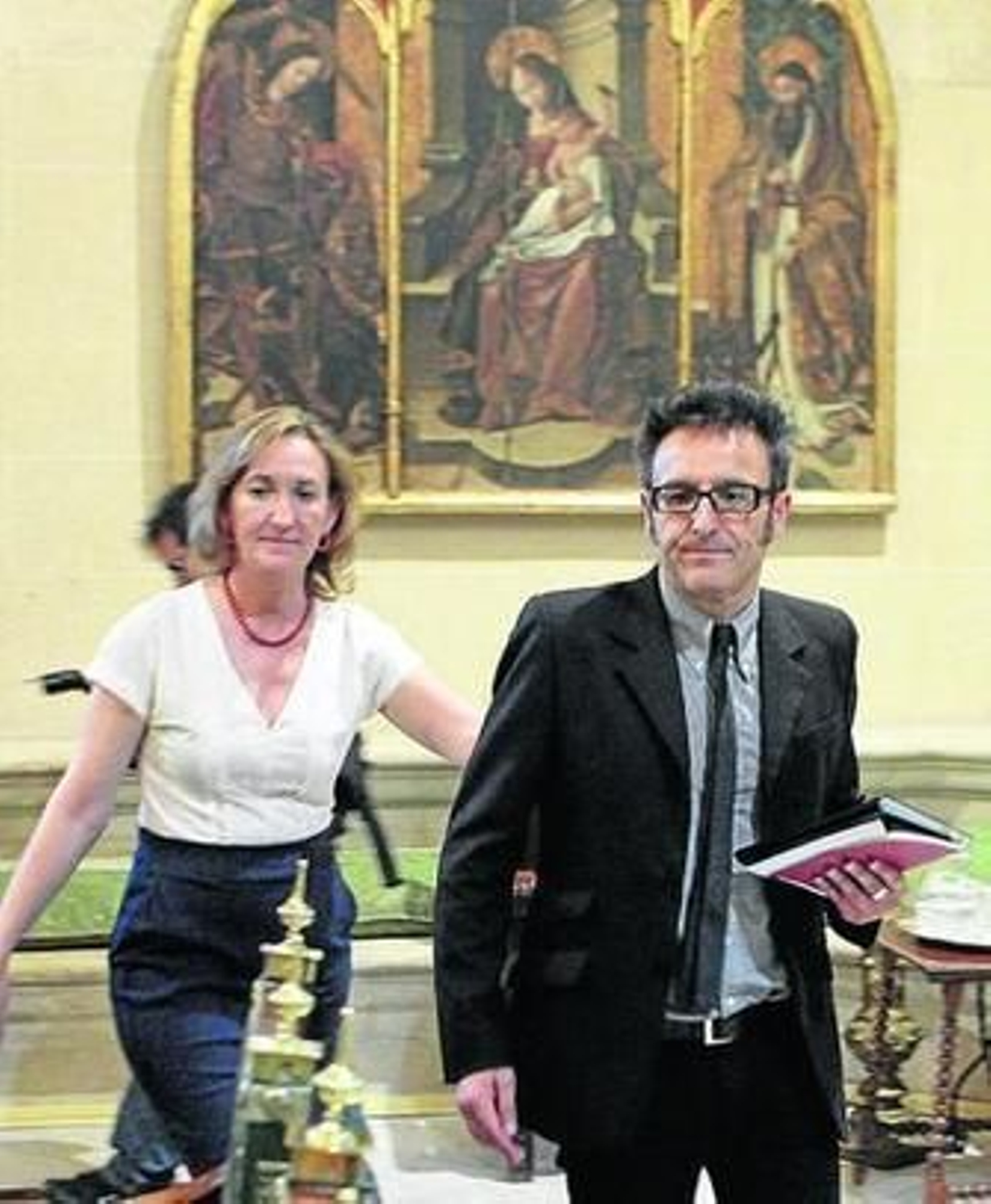 José Luis Cienfuegos, acompañado de María del Mar Sánchez Estrella, ayer en el Ayuntamiento.