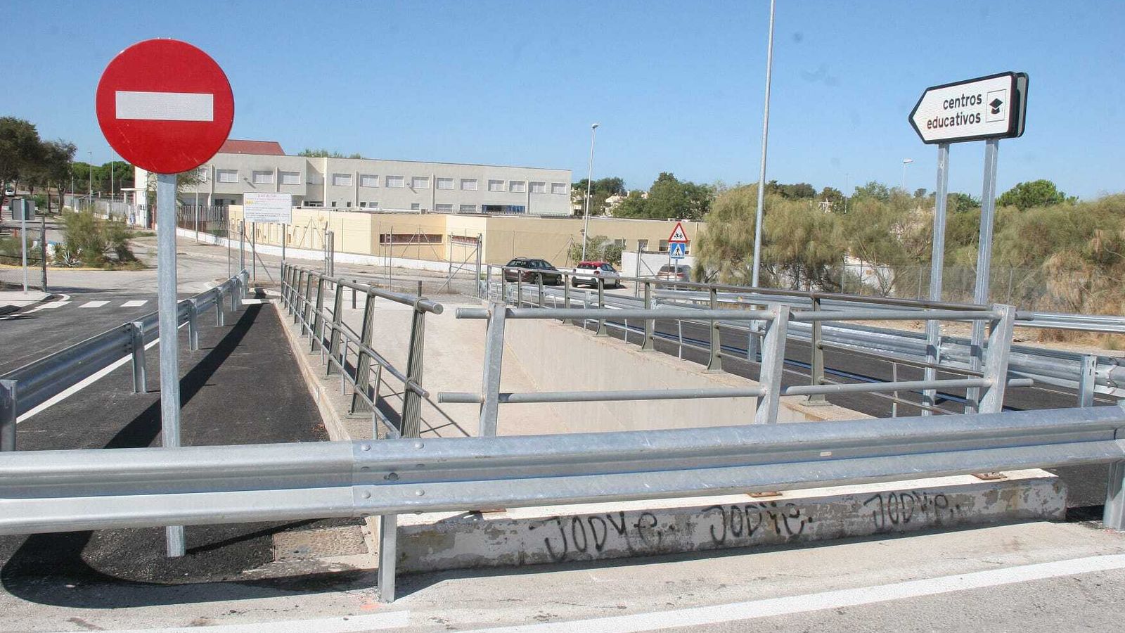 Un detalle de la mejora de los accesos a los centros educativos.