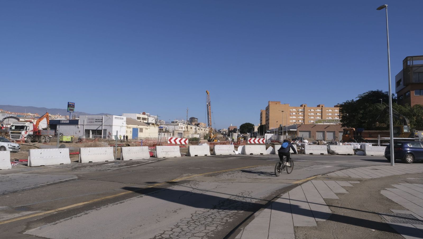 La llegada del AVE a Almería va tomando forma, en fotos