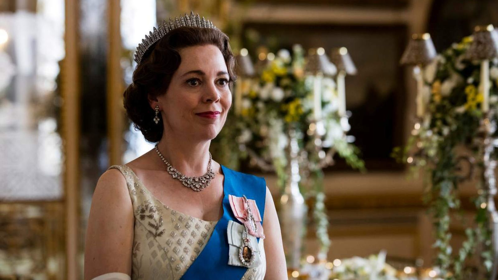 Olivia Colman, en el papel de Isabel II, en 'The Crown'.