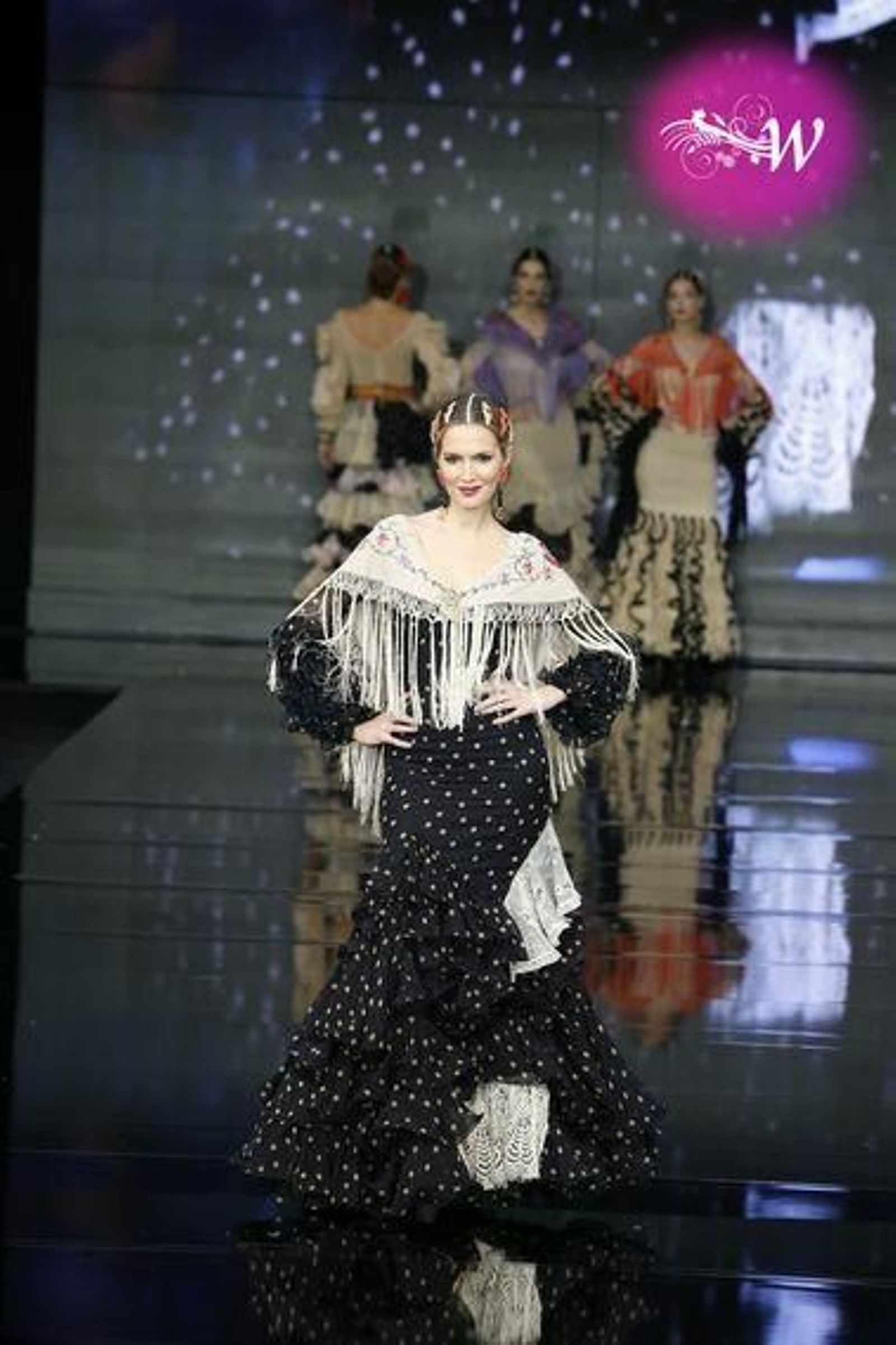 Aurora Gaviño homenajea a María Jiménez: todas las fotos del desfile en SIMOF 2020