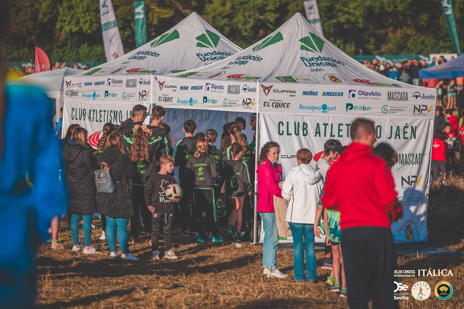 Búscate en las fotos del Cross de Itálica 2025 | 7