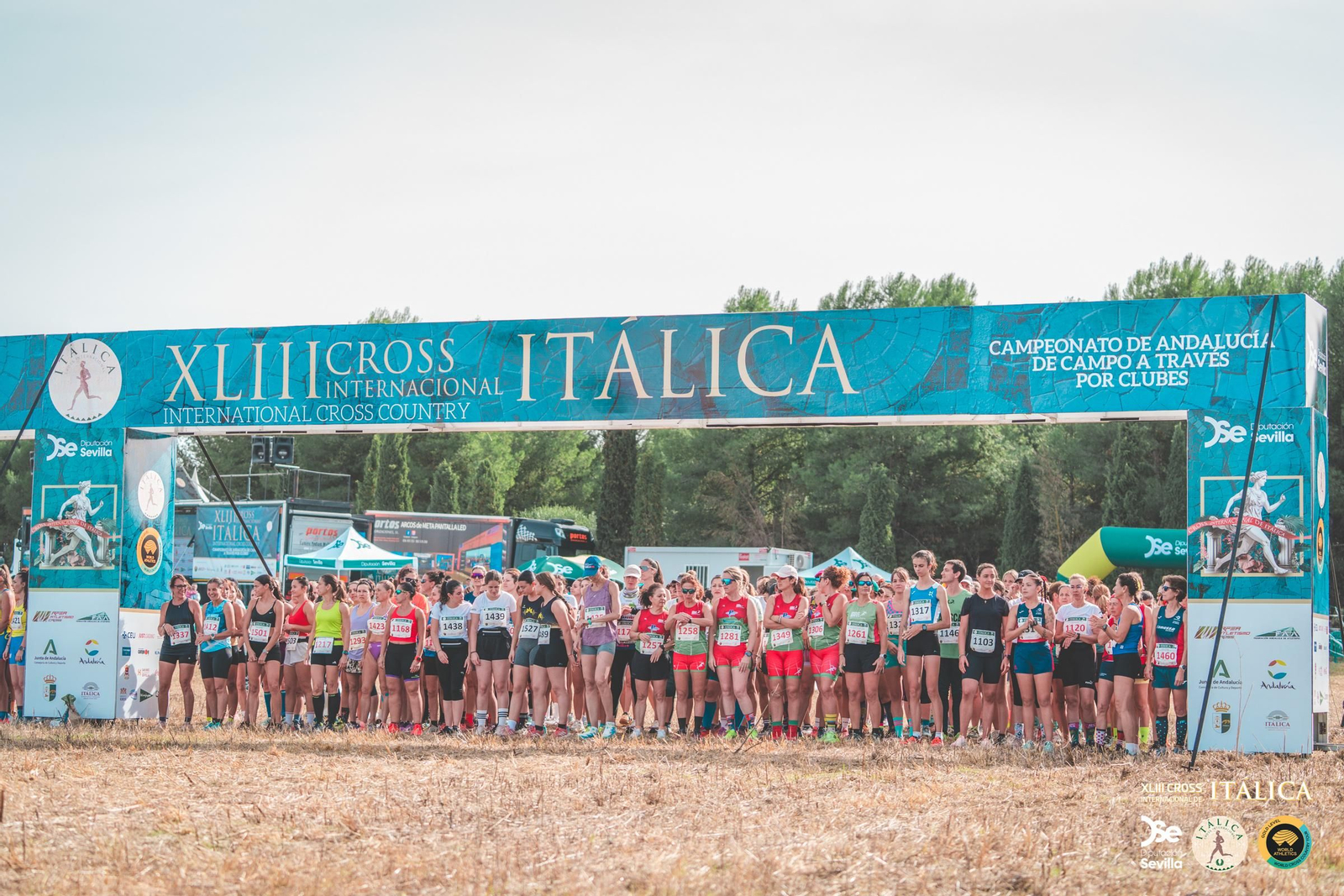 Búscate en las fotos del Cross de Itálica 2025 | 1