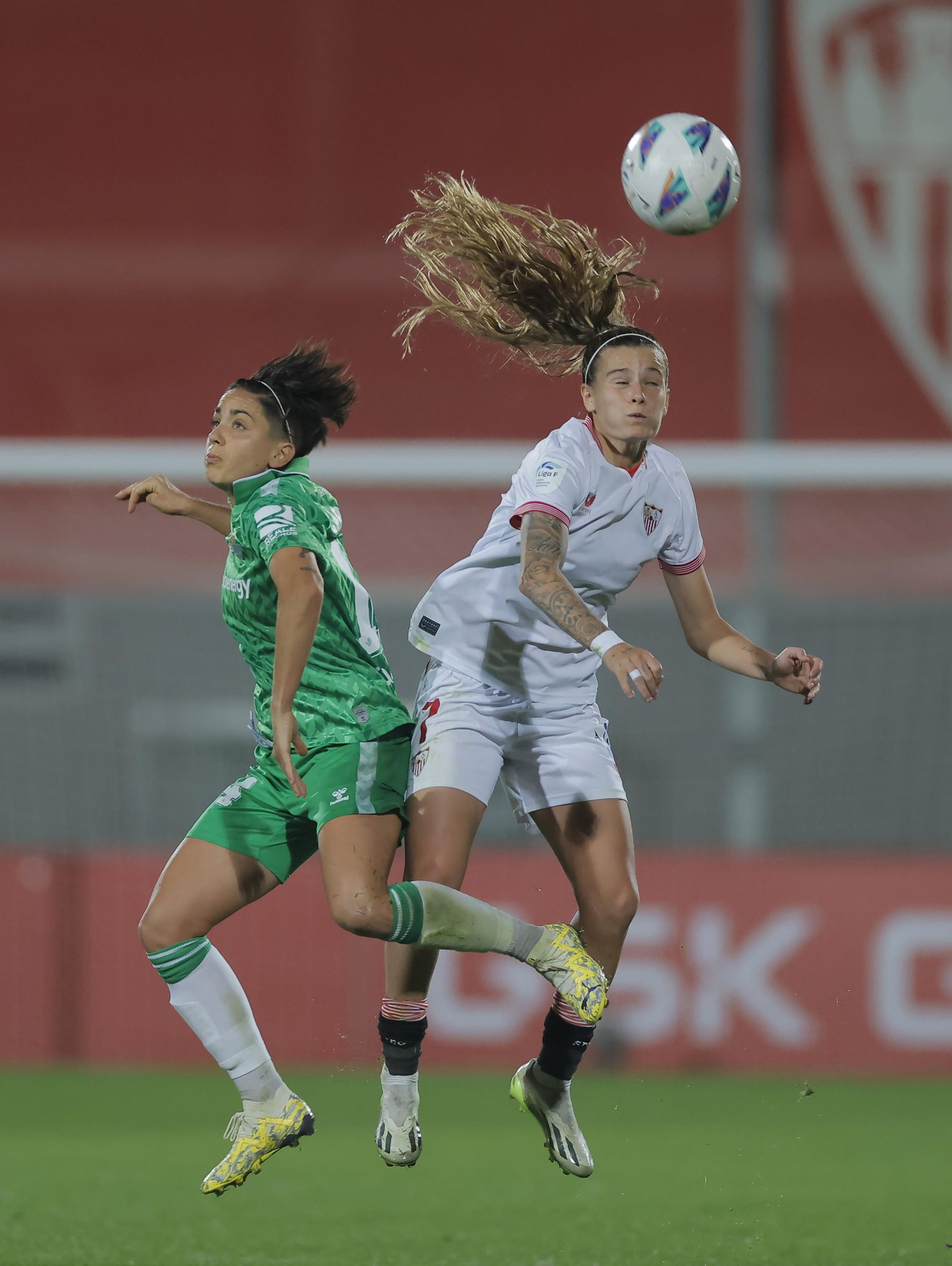 Las fotos del Sevilla-Betis féminas