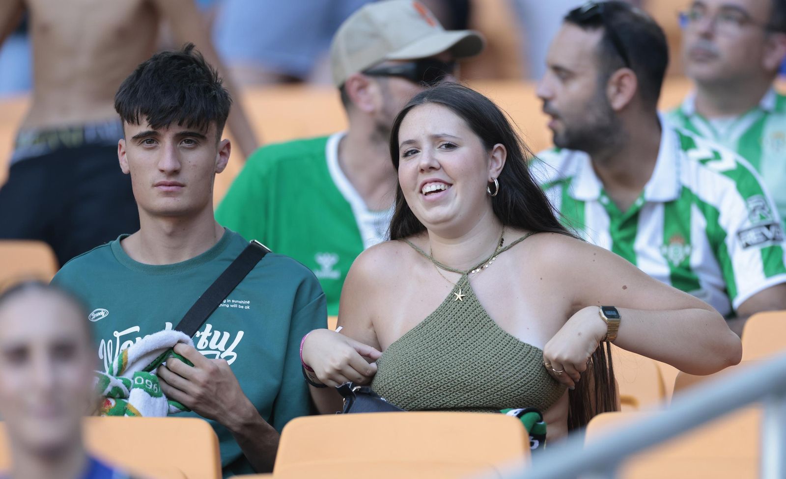 Búscate en las fotos del Betis - Athletic Club