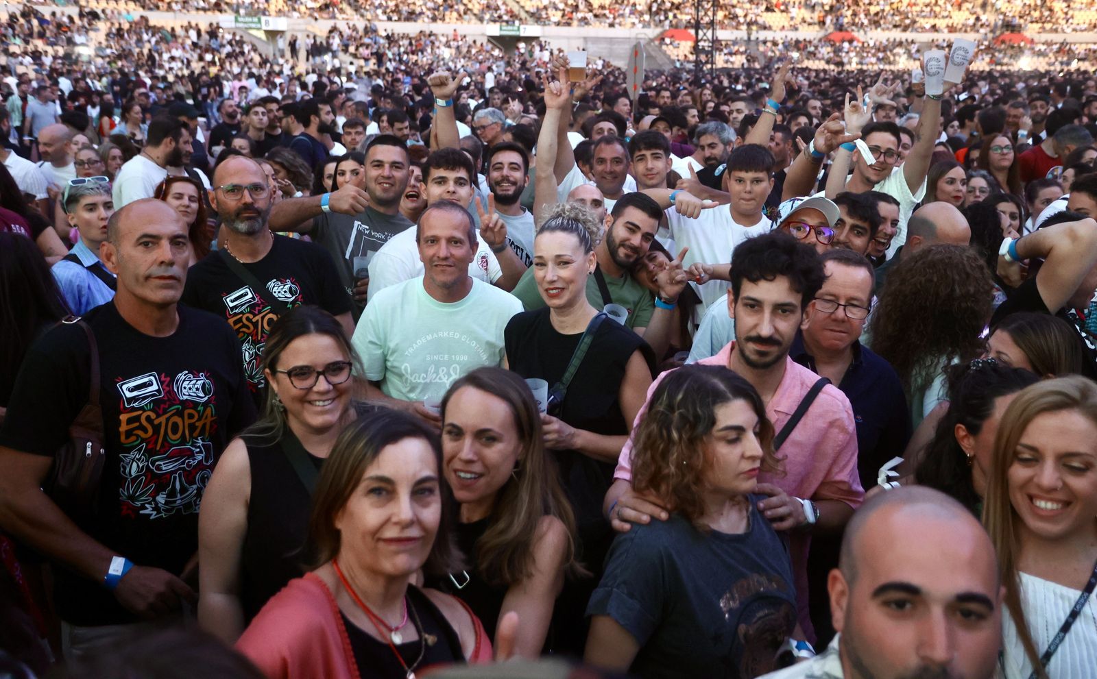 Búscate en el concierto de Estopa