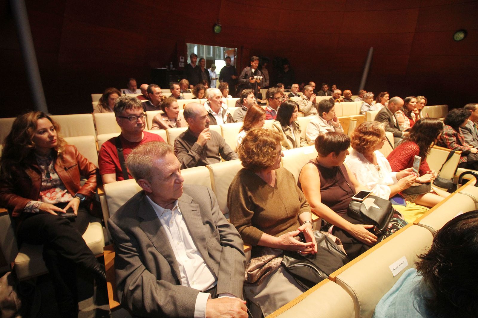 Manuel Ángel Vázquez Medel recibe el XIII Premio Ángel Serradilla, en imágenes