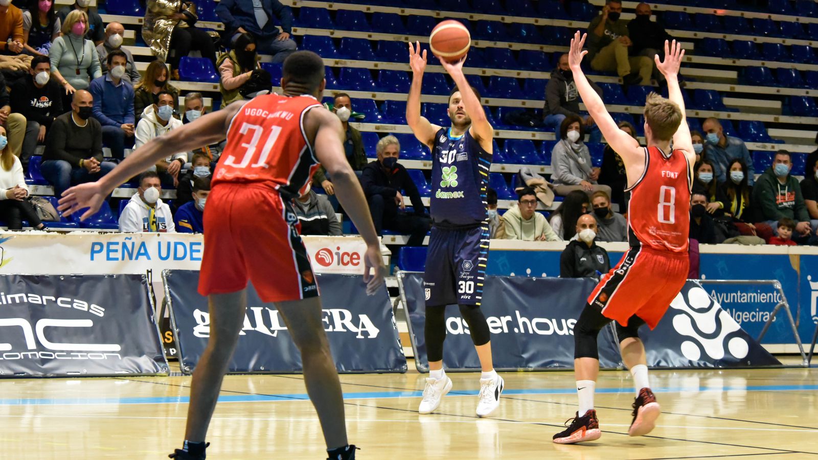 Las fotos del Udea Algeciras - Basket Navarra