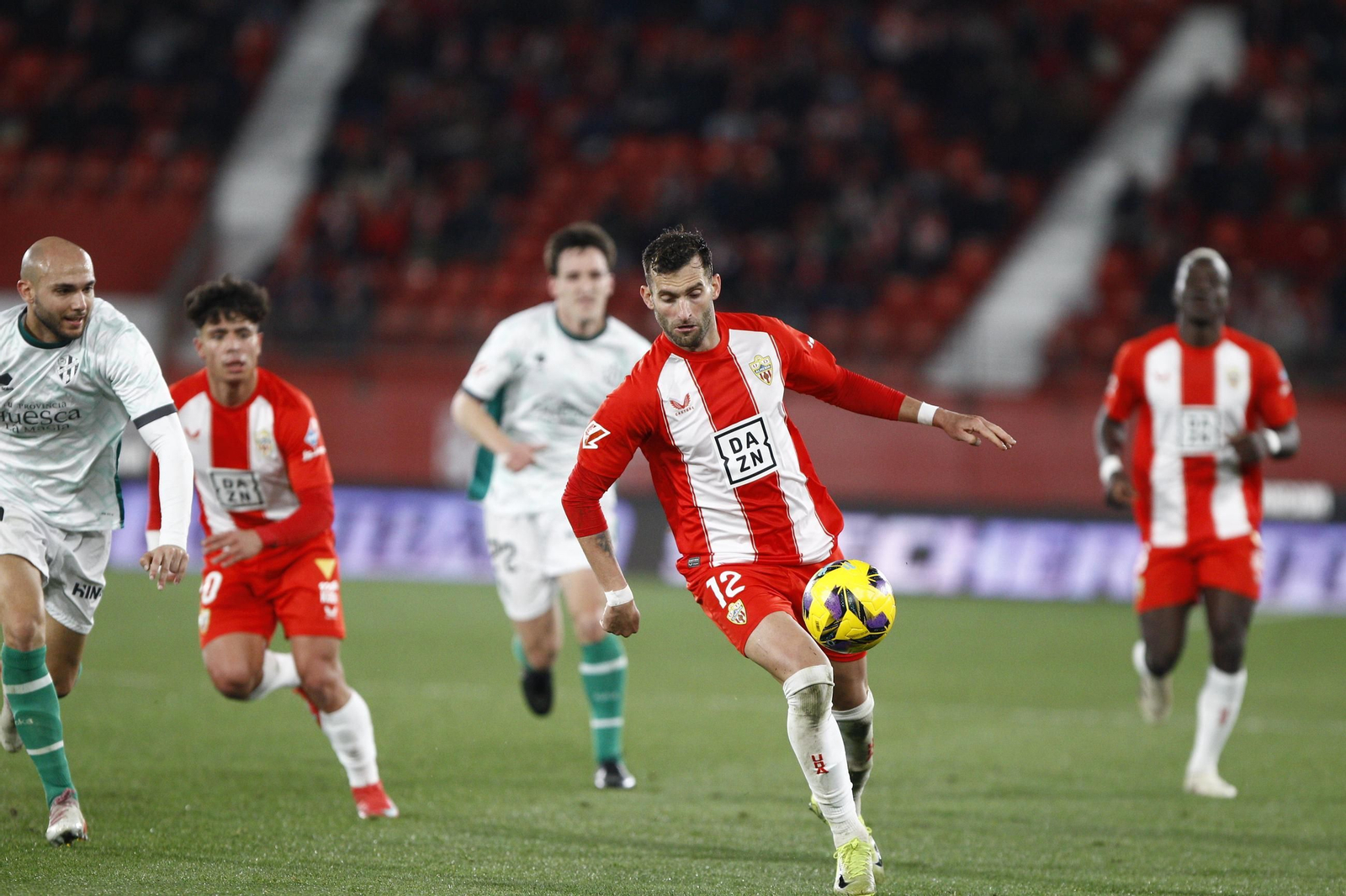 Las imágenes del partido U.D. Almería-S.D. Huesca