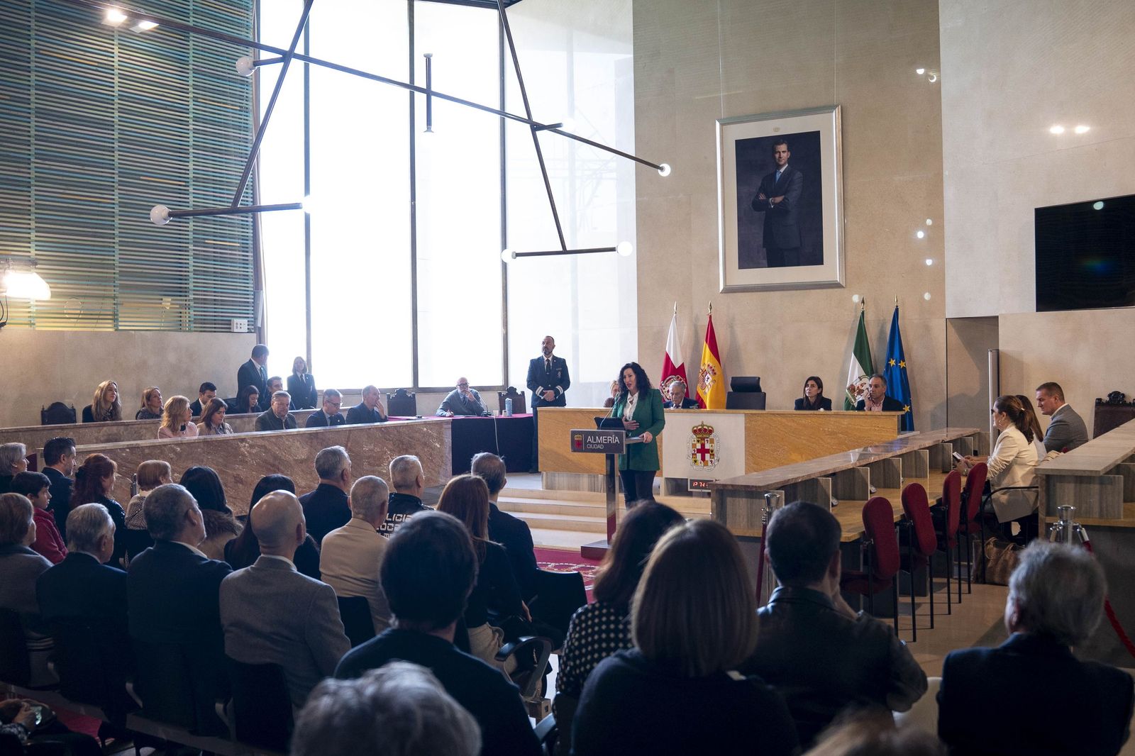 La galería del Escudo de Oro de la Ciudad de Almería a Juan Rigaud