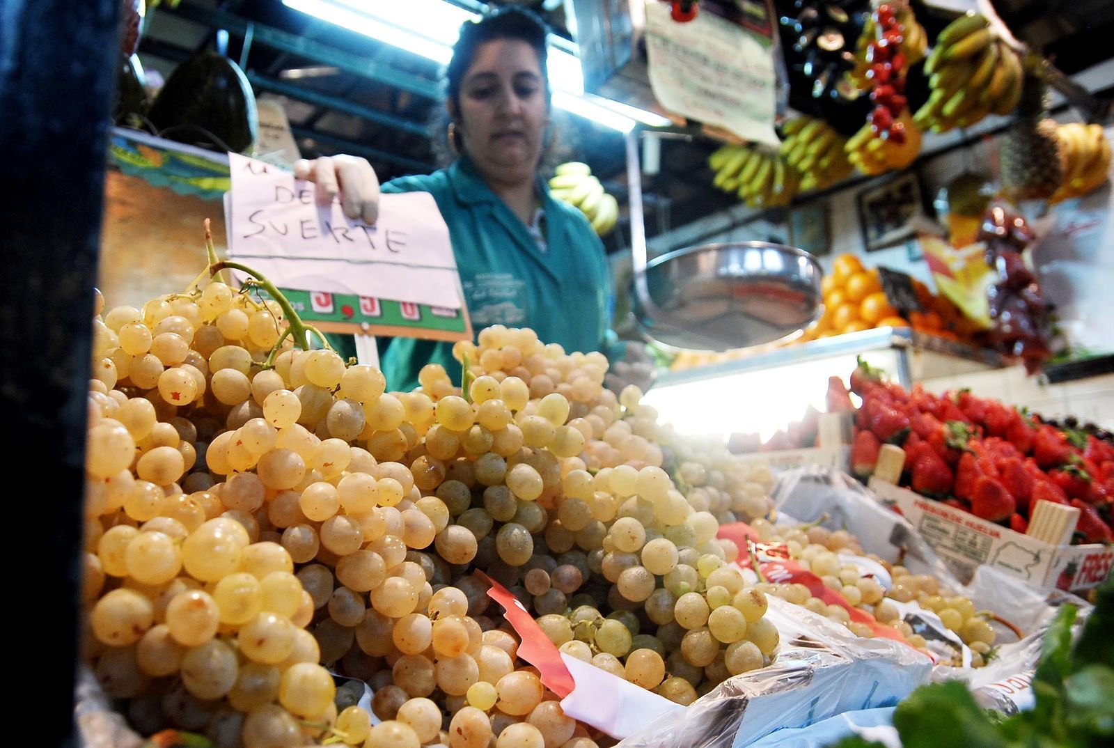 Retrospectiva de una imagen tradicional de la Navidad y el Fin de Año en la plaza.