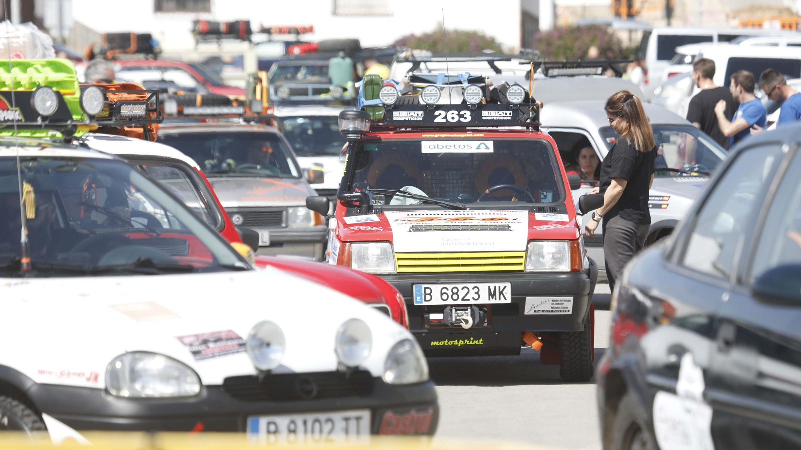 Las fotos de Chatarras Raid,  concentrados en Castellar, para llevar alimentos a Marruecos