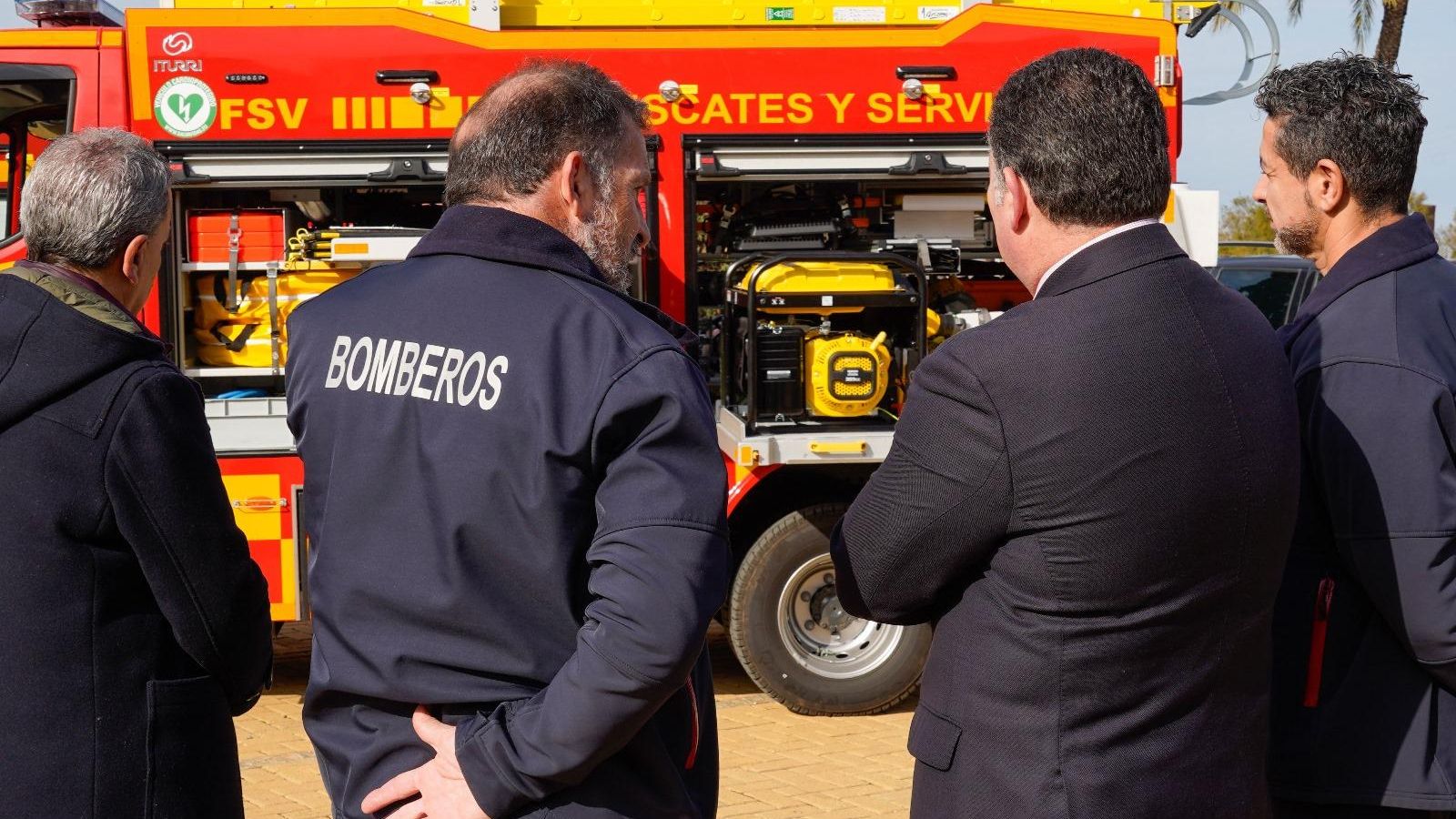 Efectivos de Bomberos de Huelva.