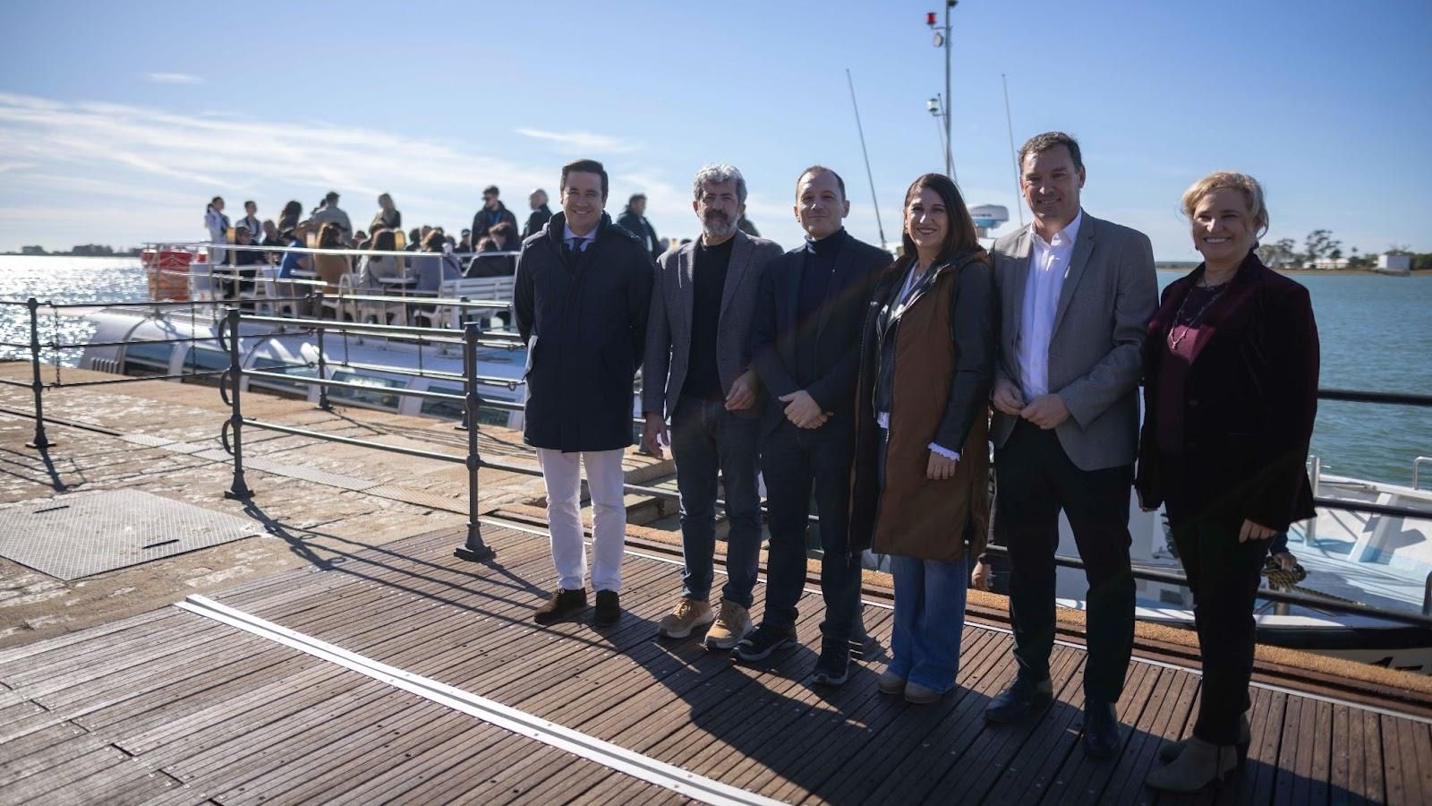 Nacho Molina, Alberto Rodrígez, Manuel H. Martín, Teresa Herrera, Alberto Santana y Gracia Baquero.