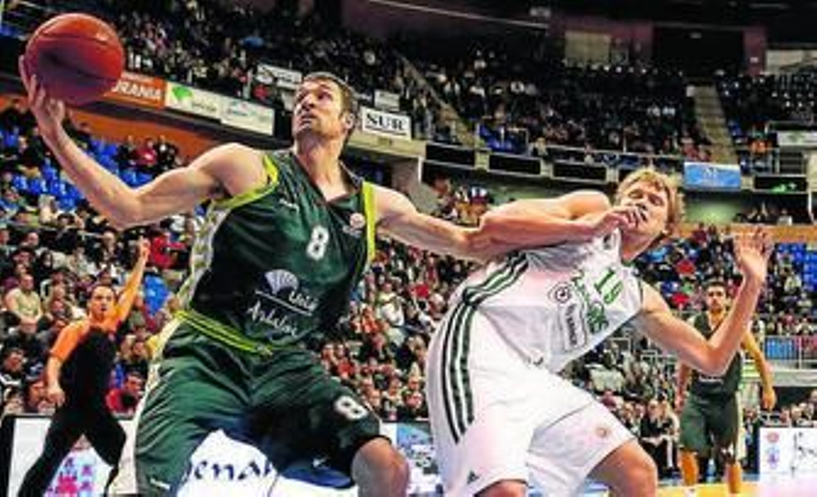 Andy Panko y Mindaugas Kuzminskas.