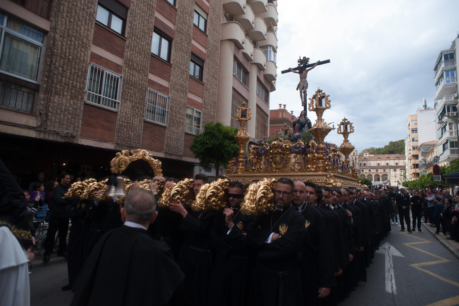 Las fotos del Amor del Viernes Santo en Málaga Las fotos del Amor del Viernes Santo en Málaga