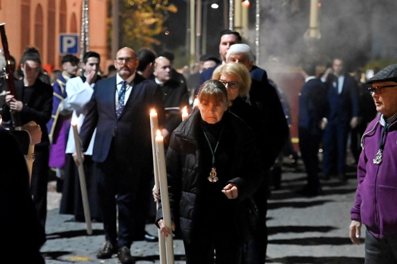 Las imágenes de los vía crucis del primer viernes de Cuaresma en Córdoba