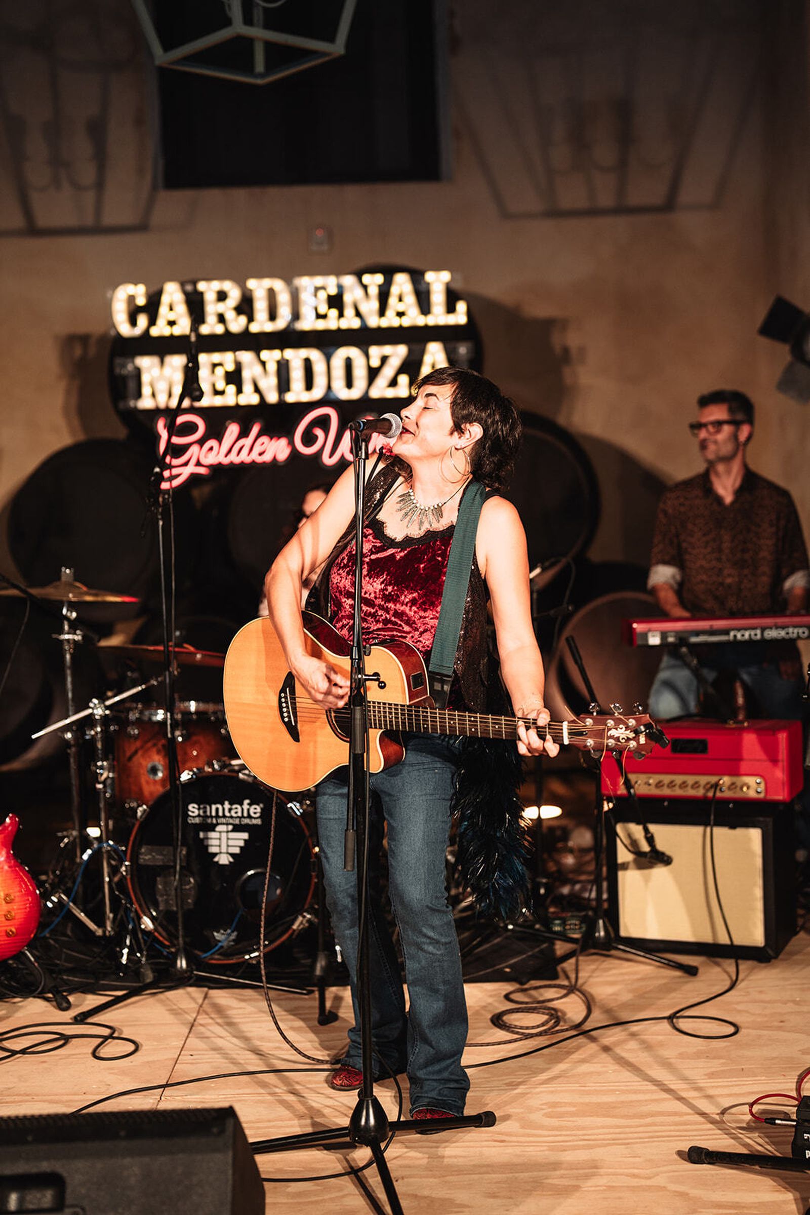 Así fue el tributo al Festival de Woodstock y  la Cardenal Mendoza Cocktail Competition