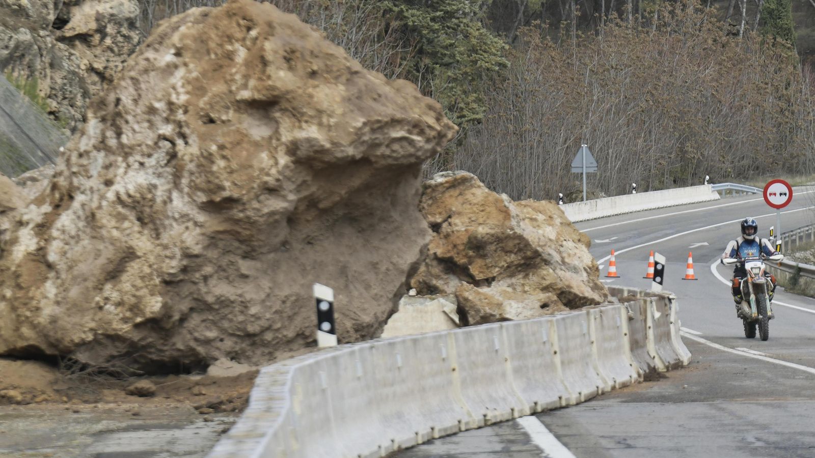Desprendimiento en el Parque del Cubillas el pasado diciembre.