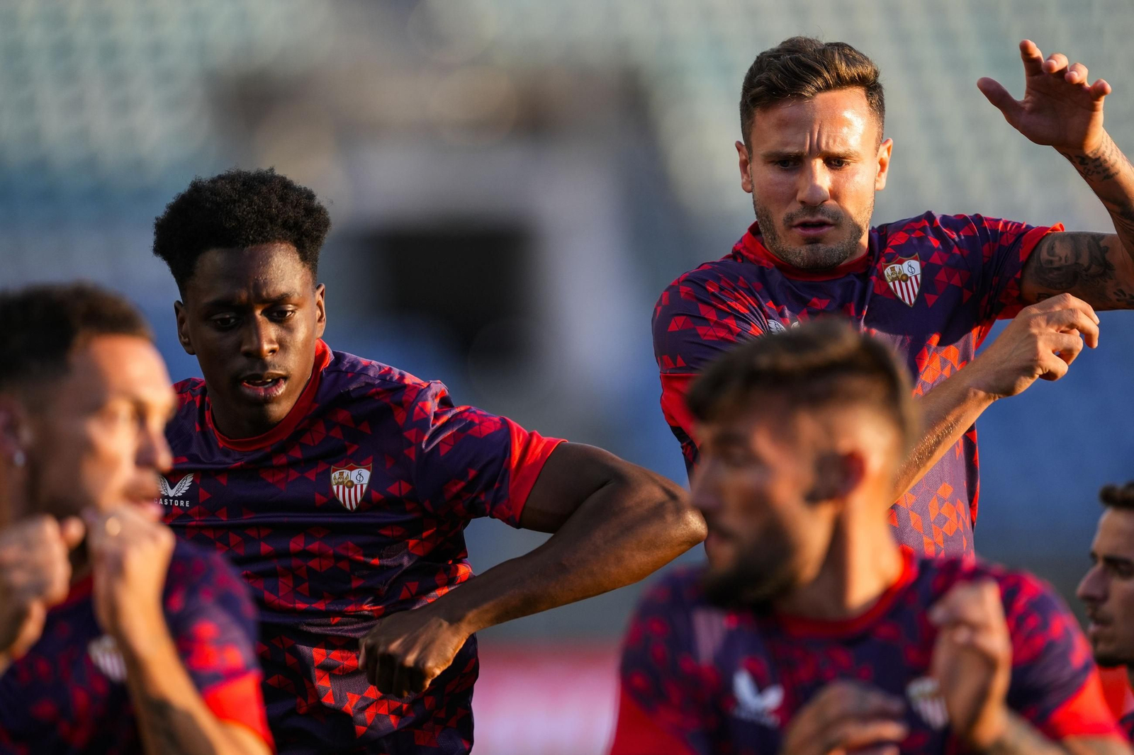 Las fotos del pobrísimo paso de Saúl Ñíguez por el Sevilla