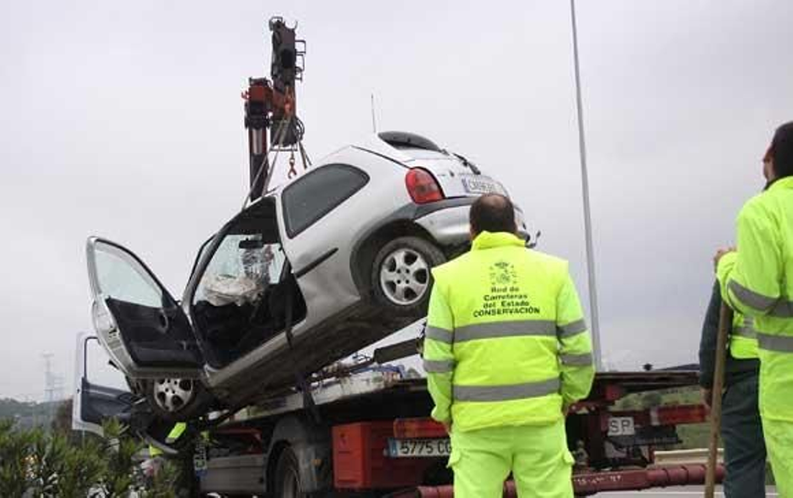 Cuatro personas, dos de ellas menores, heridas graves en un espectacular accidente  en la carretera CA-34 a la altura de El Toril, en sentido La Línea de la Concepción

Foto: Vanessa Perez