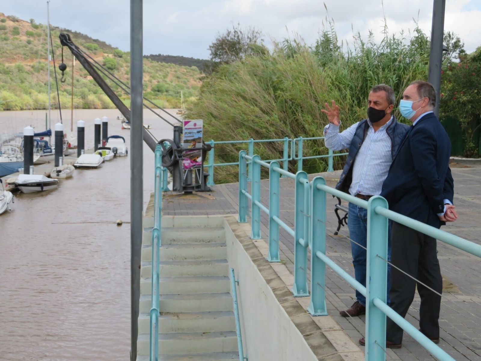 UN momento de la visita realizada a Sanlúcar de Guadiana.