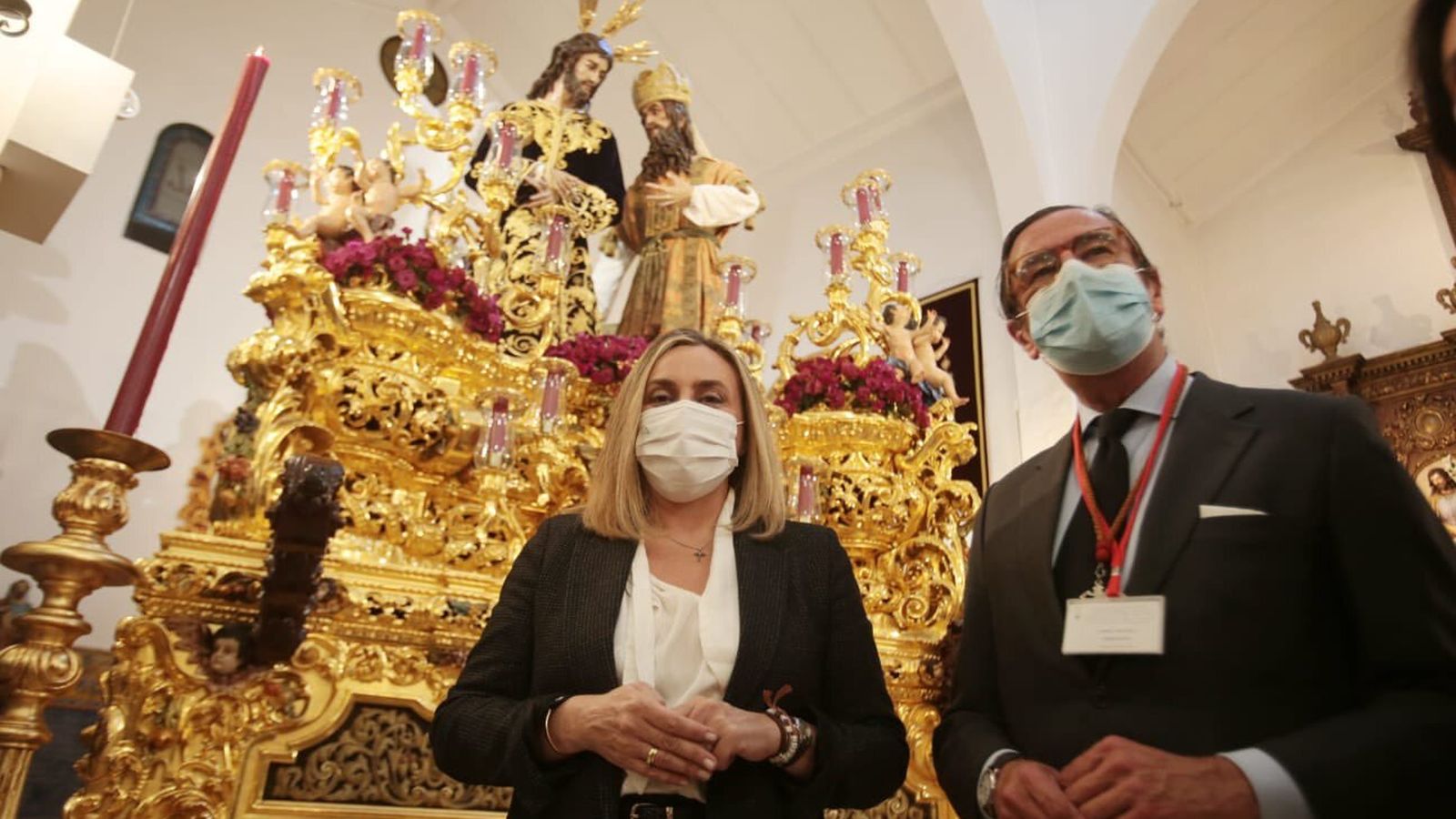 Marifran Carazo junto al hermano mayor de San Gonzalo