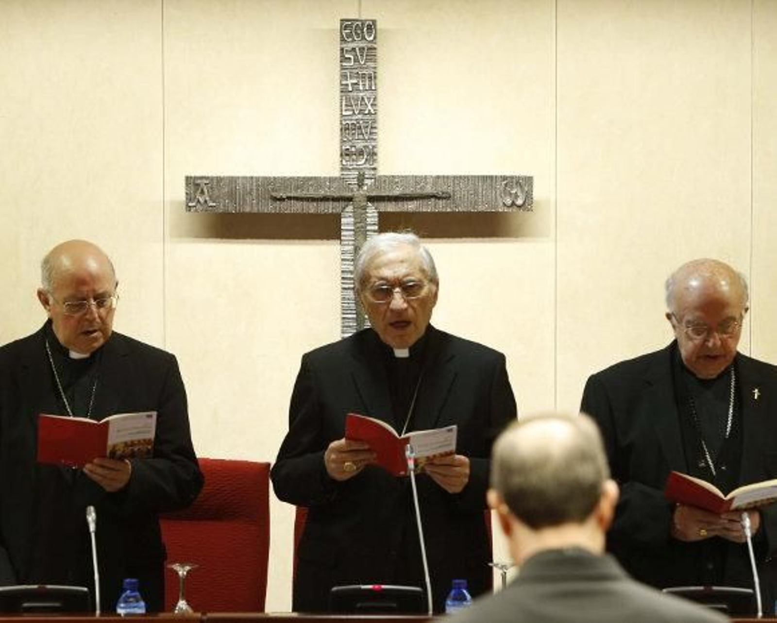Rouco Varela alerta del "endeudamiento exagerado" y pide "espíritu de sacrificio" para afrontar las reformas