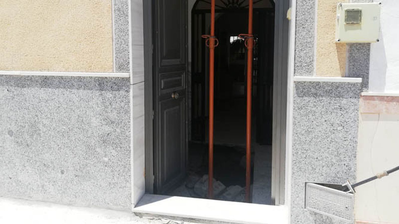 Casa apuntada en la calle Trasmatadero de Lucena.