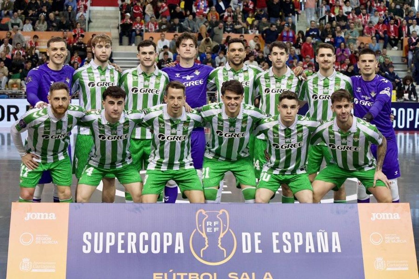 Un homenaje a la corta e intensa trayectoria del Betis Futsal, en imágenes