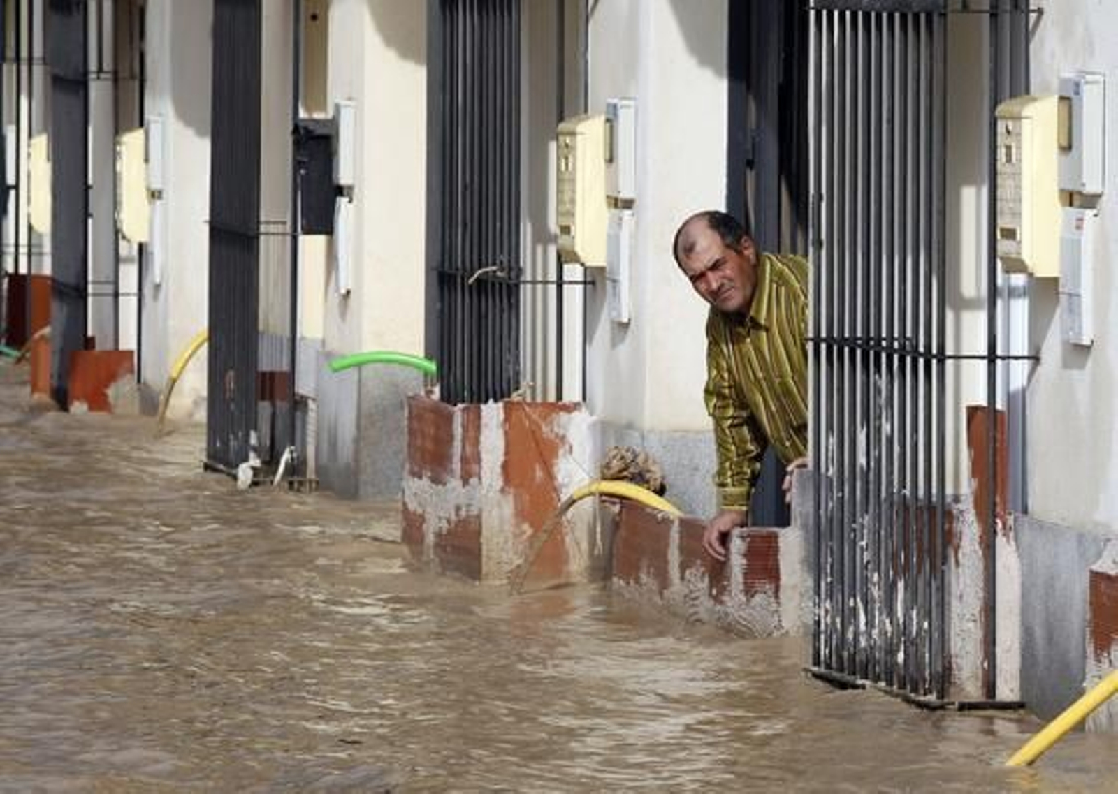 El Río Guadalquivir se desborda a su paso por Lora del Río.

Foto: Reuters