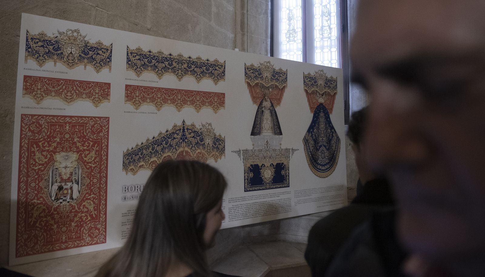 Inauguración de un manto, y el proyecto para el paso de palio de la asociación de fieles del Santo Ángel