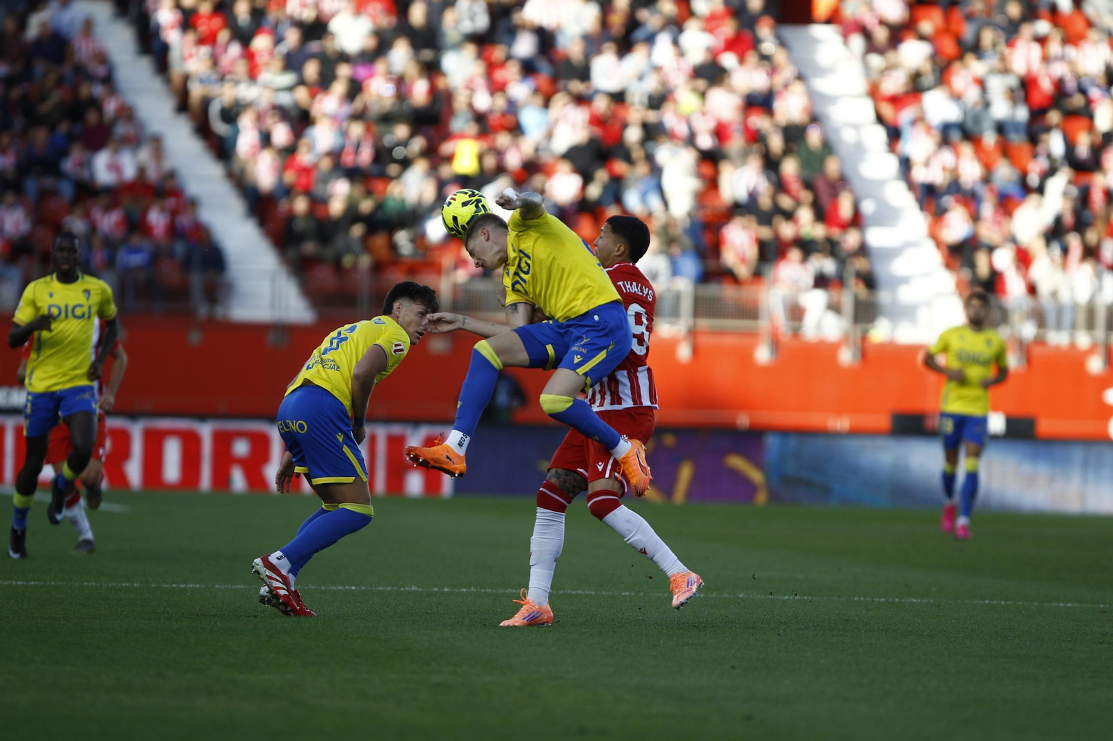 El partido U.D. Almería-Cádiz C.F. en imágenes