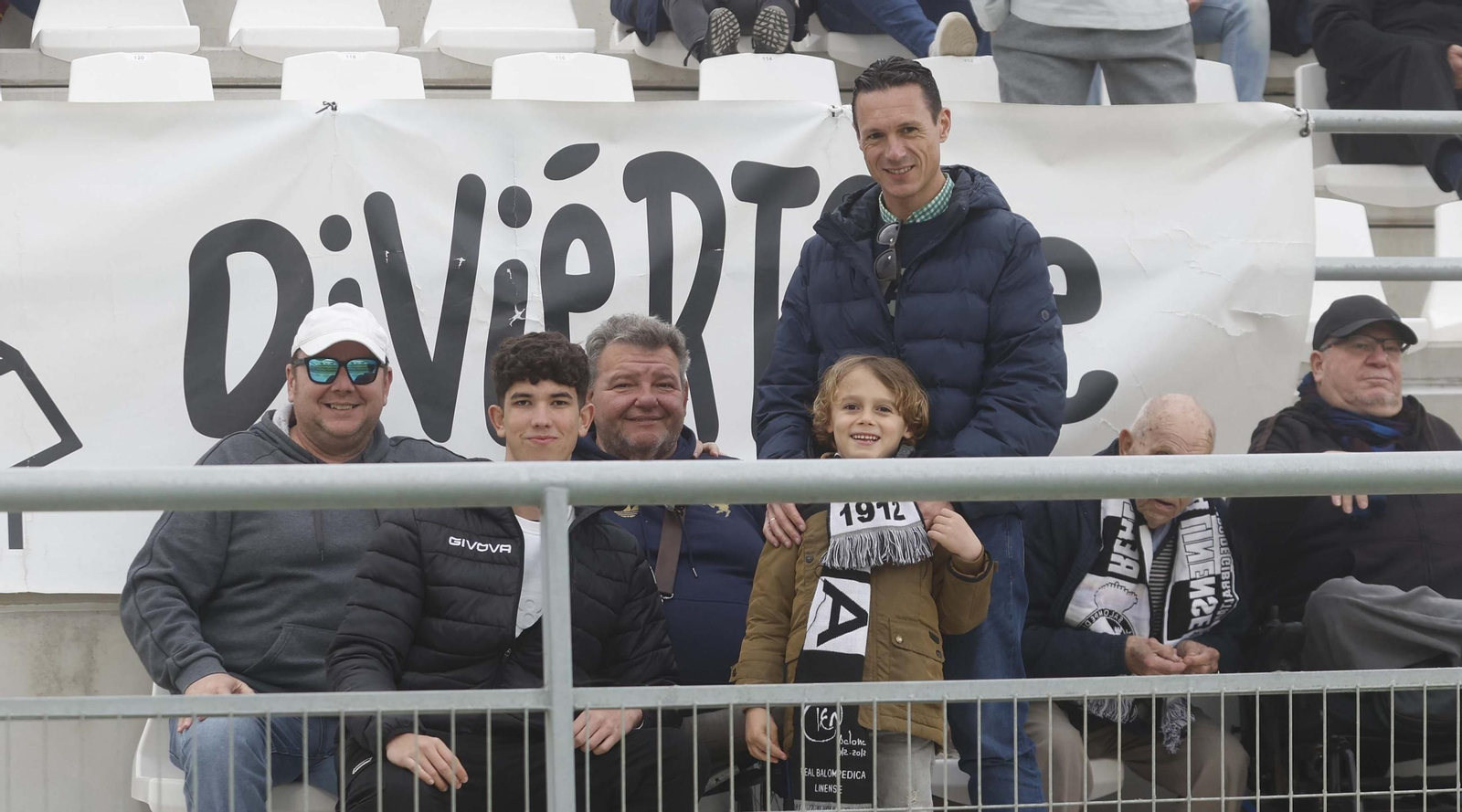 Búscate en el Ciudad de La Línea durante el Balona-Cádiz Mirandilla de Segunda Federación