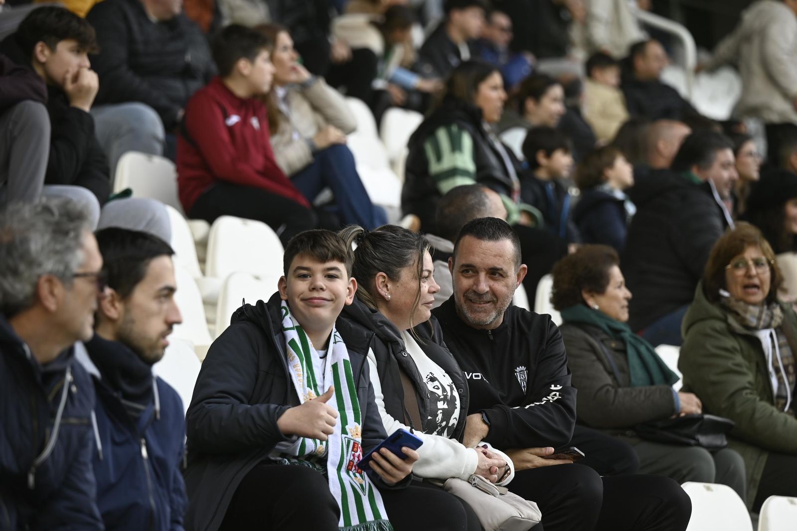 Las mejores fotos del entrenamiento a puerta abierta del Córdoba CF por el Día de Reyes